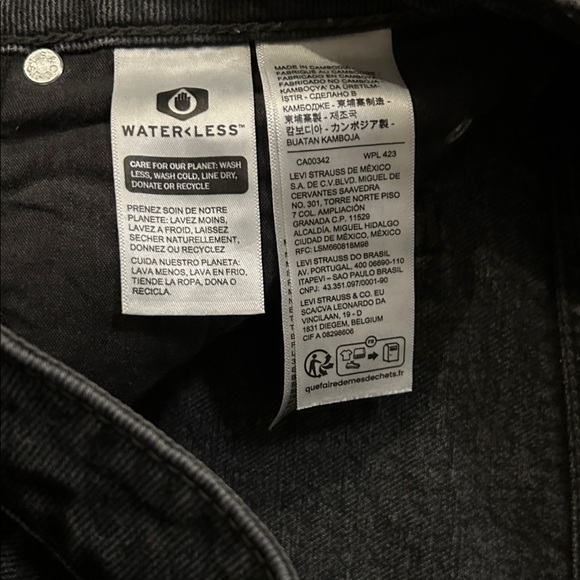 Levi’s Low Loose Black Jeans - Picture 4 of 8